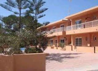 Es Pi - Formentera Vacaciones 3*
